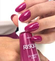 Esmalte Risqué Léo Mandou Flores